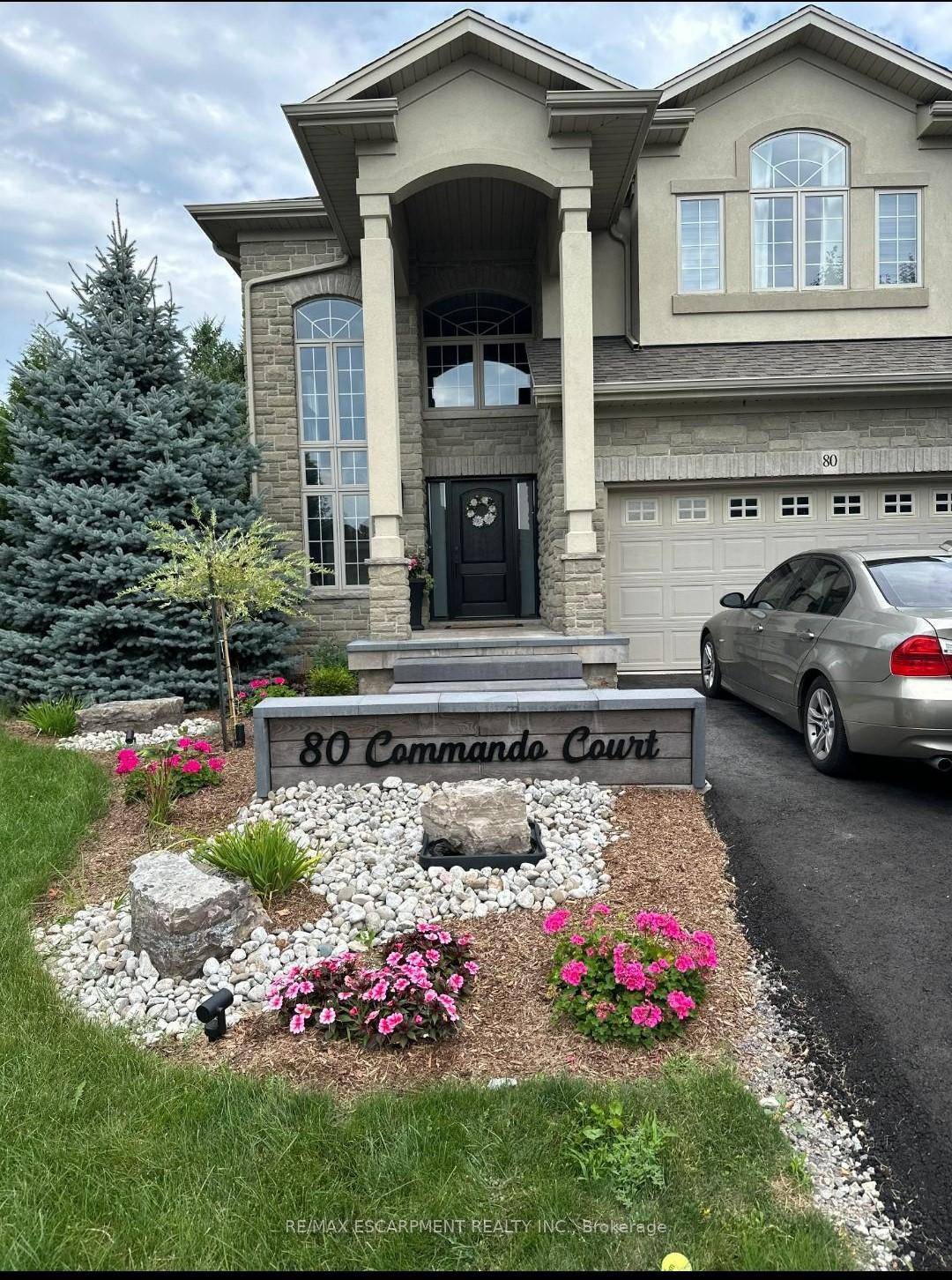 Come see this stunning custom home in Waterdown boasting nearly 3, 000 square feet of luxury !