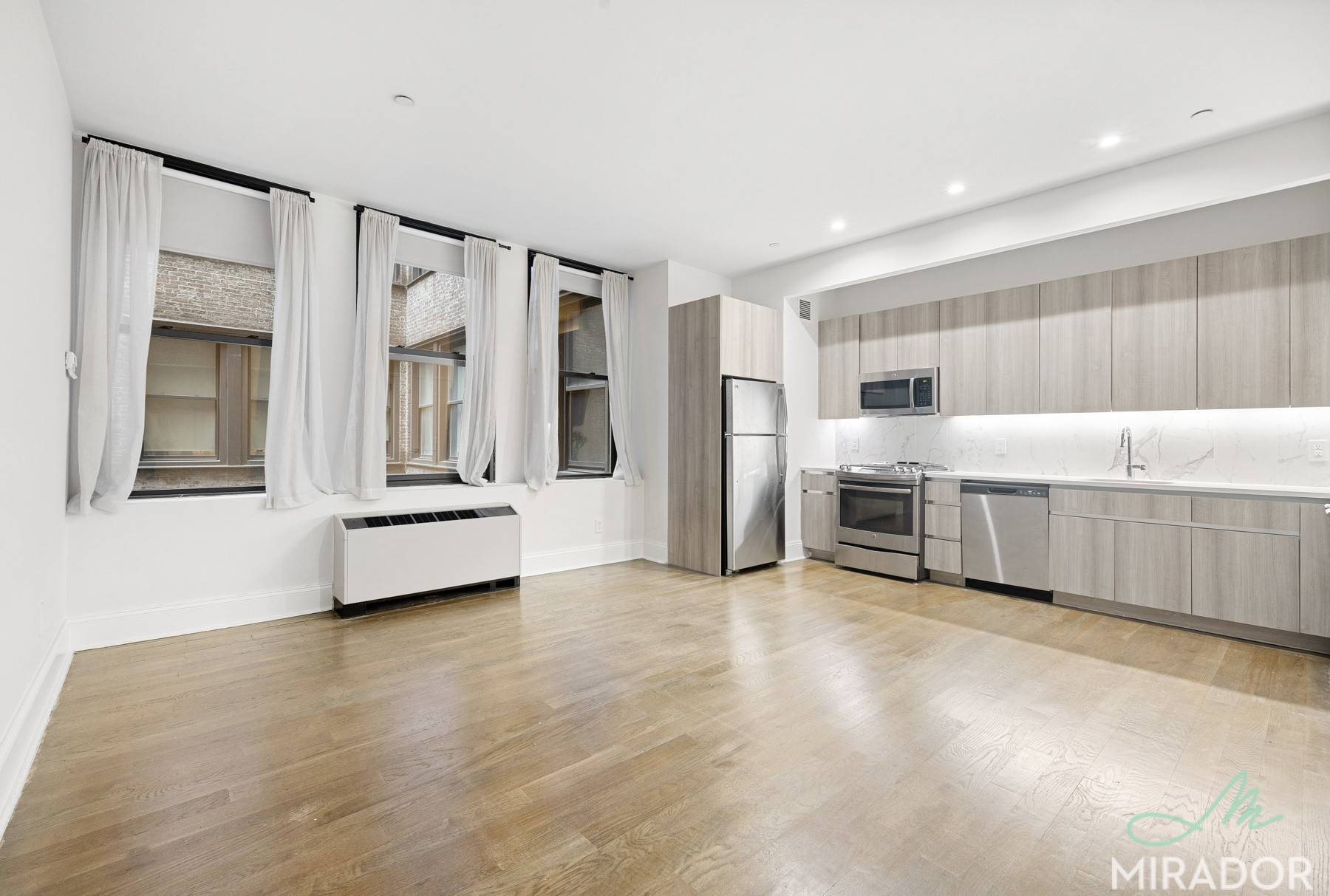 15 Park Row is a historic Beaux Arts gem that stands as a testament to New York City's architectural evolution.