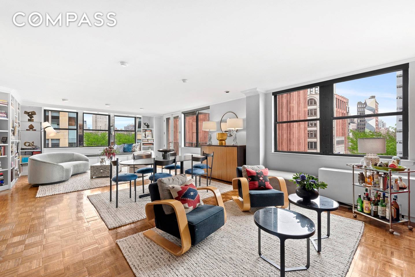 VIRTUAL TOUR AVAILABLE We are pleased to present a virtual walking tour of this property.