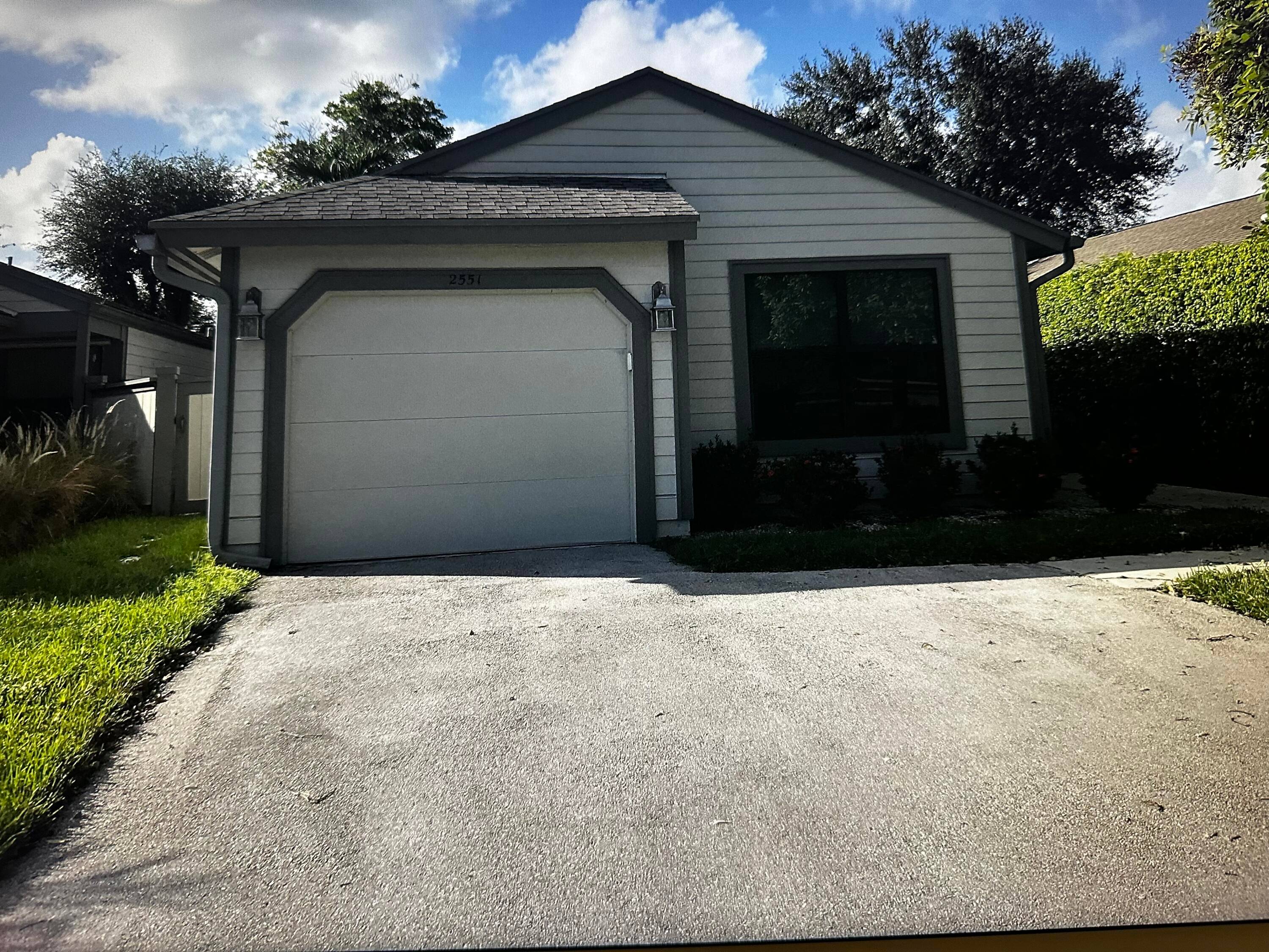 2551 Bedford Mews Drive Single-Family Palm Beach