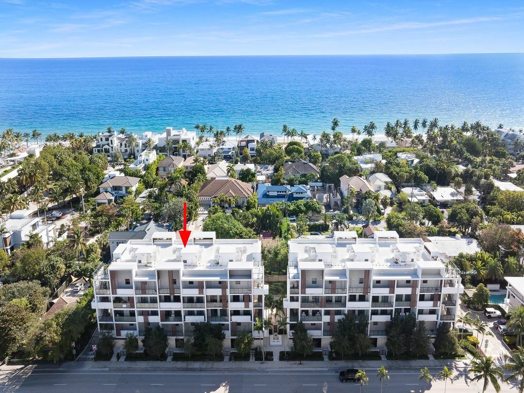 2020 New Construction chic boutique two level condo residence just steps to the ocean, fab restaurants amp ; shopping.