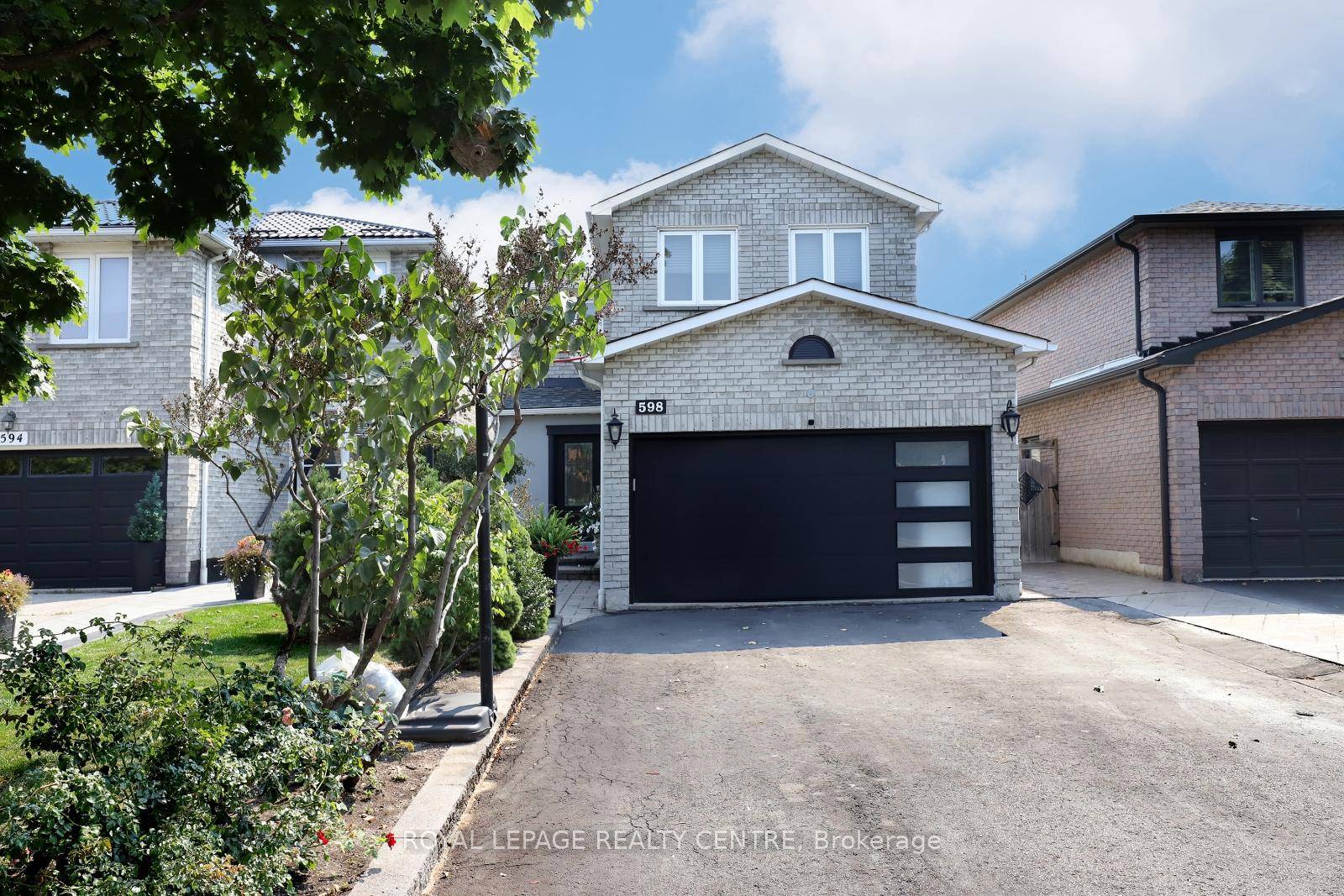 A Fabulous 3 Bedroom Detached Home Totally Renovated !