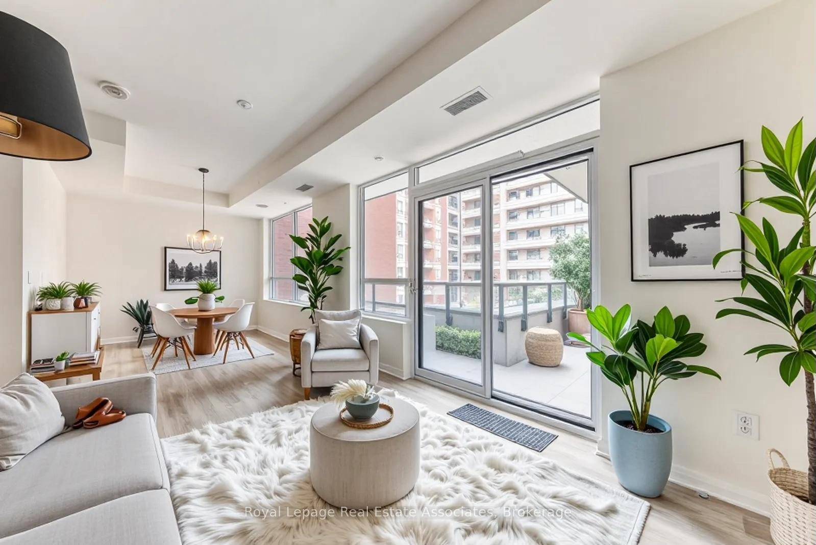 MOVE IN BY NOV 15 GET A FREE BRAND NEW 65 TV.