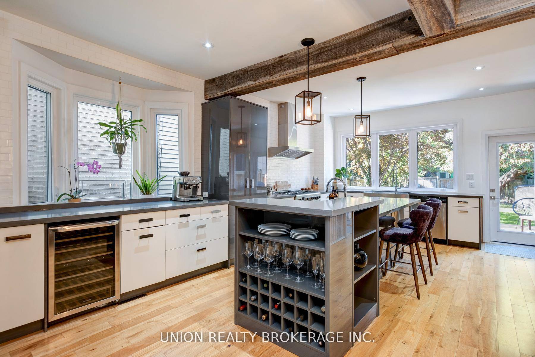 A rare find in the Beach !