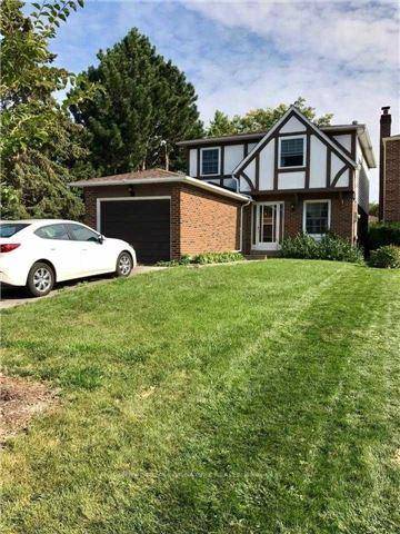 Fully Furnished 4 Bedroom Link In Superb German Mills Neighbourhood.