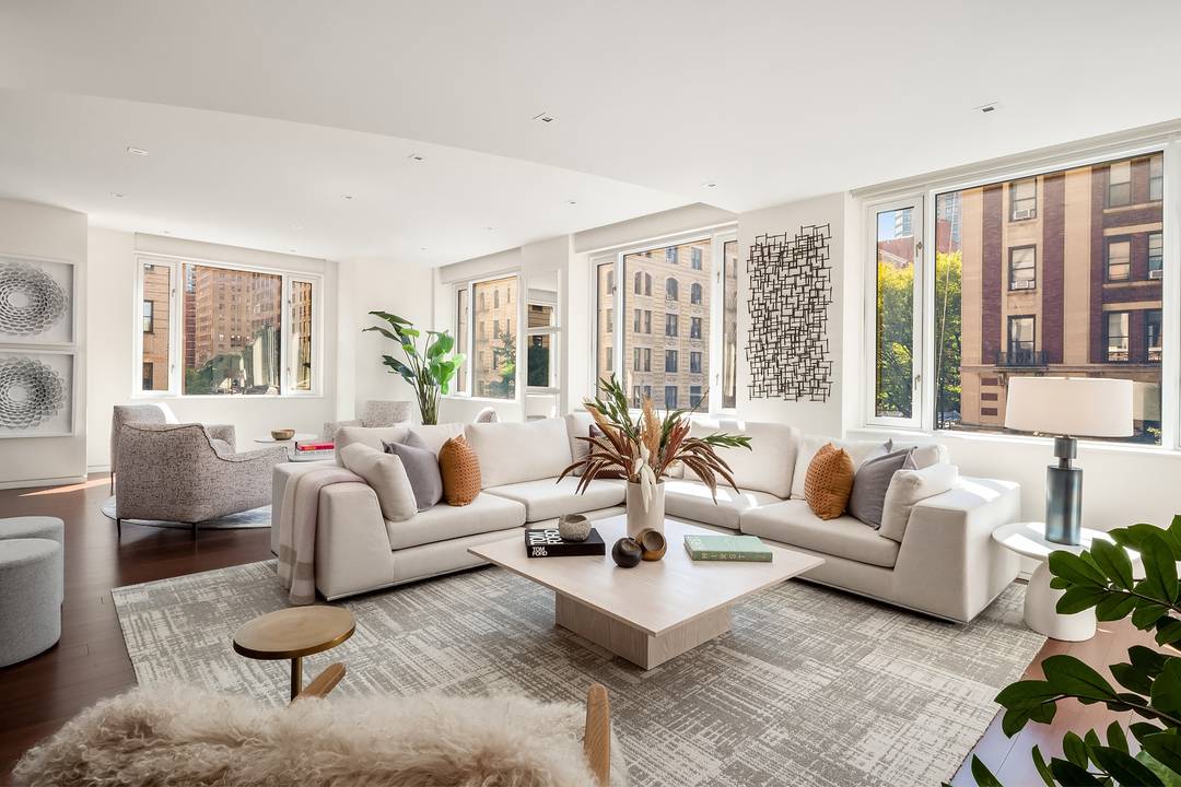 Perfectly positioned on a coveted Upper East Side block, this expansive, 6, 002 sq.