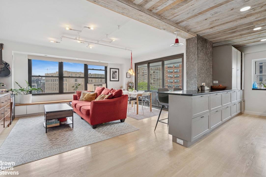 Fully renovated 2BR 2BA home in Seward Park Co op !
