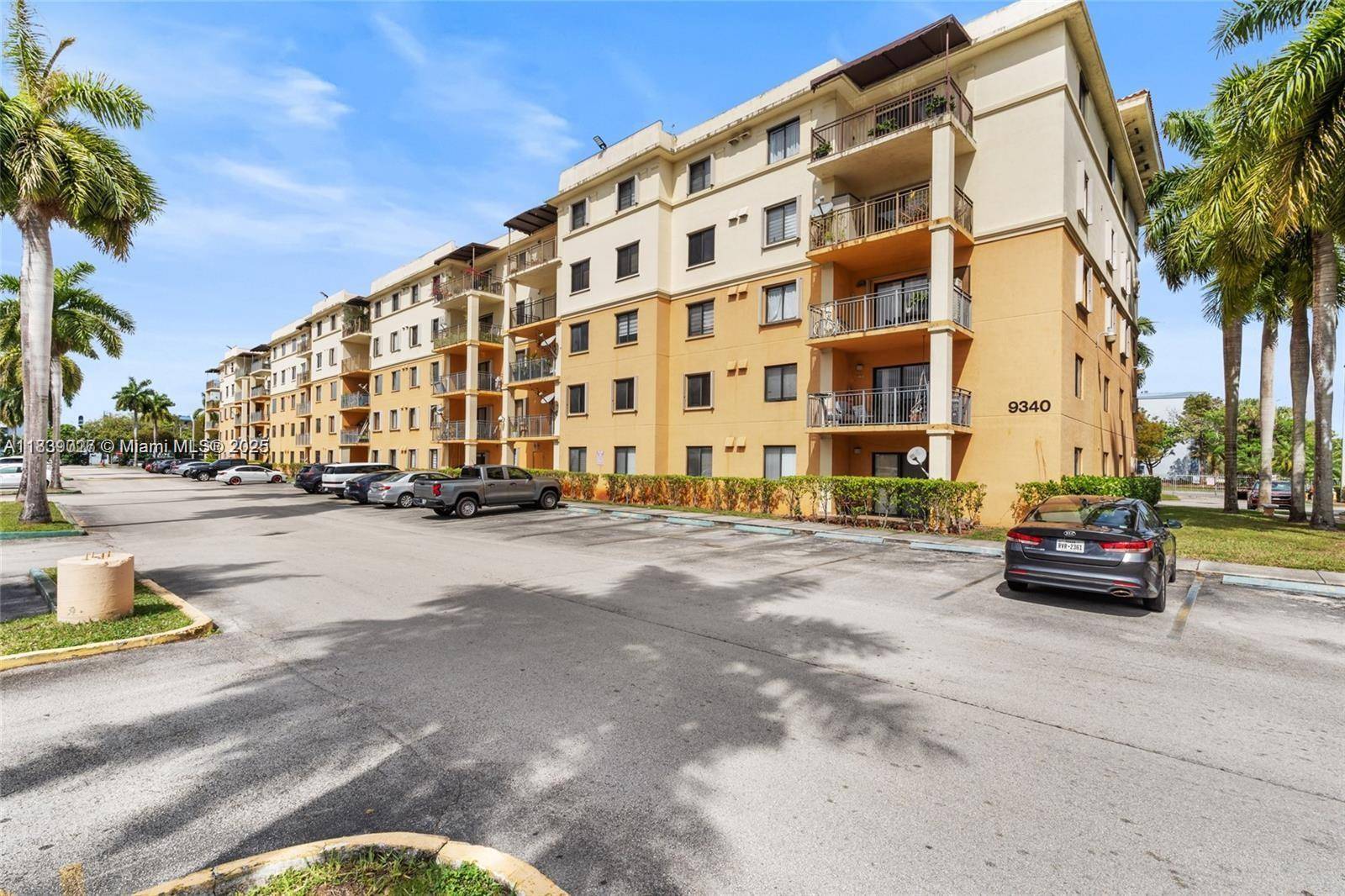 Great Location, beautiful complex built in 2003.