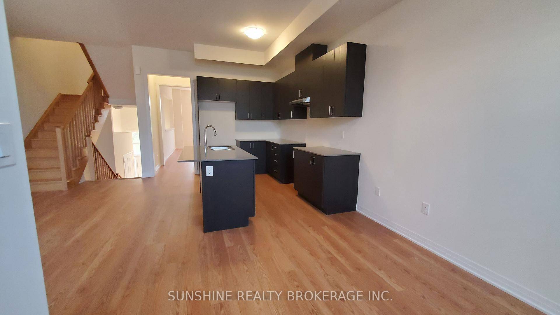 4 Bedroom 4 Bathroom Townhouse In Newly Built Ivylea Community By Marlin Spring Located At Leslie St amp ; 19th Ave.