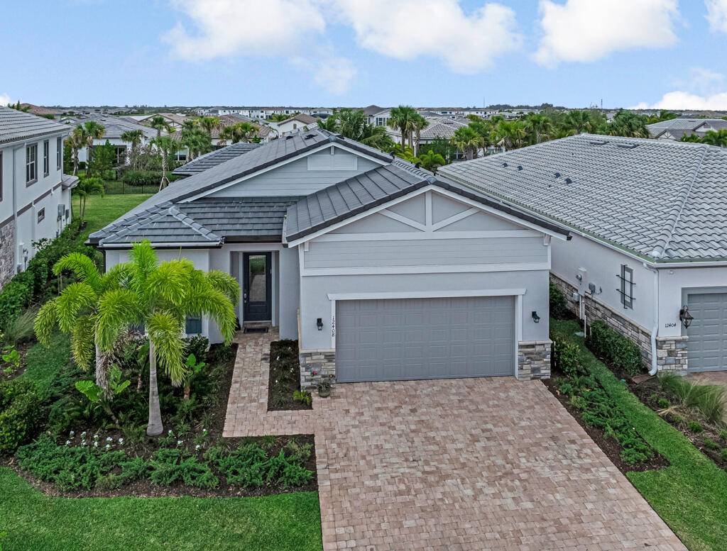Nestled on a peaceful cul de sac in the desirable Avondale community of Palm Beach Gardens, 12408 Banner Court offers an exceptional opportunity to embrace the Florida lifestyle in the ...