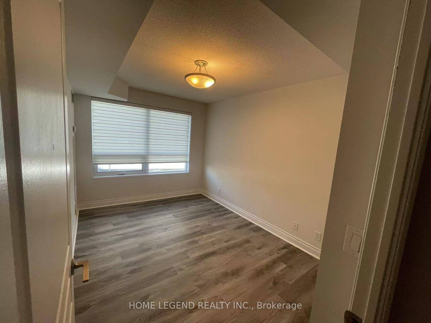 Luxury Liberty Condo, Abt 900Sf 2 bedroon with 2 bathrooms, TWO parking One locker, Bright Sunny Corner Unit, 40Sf Open Balcony.