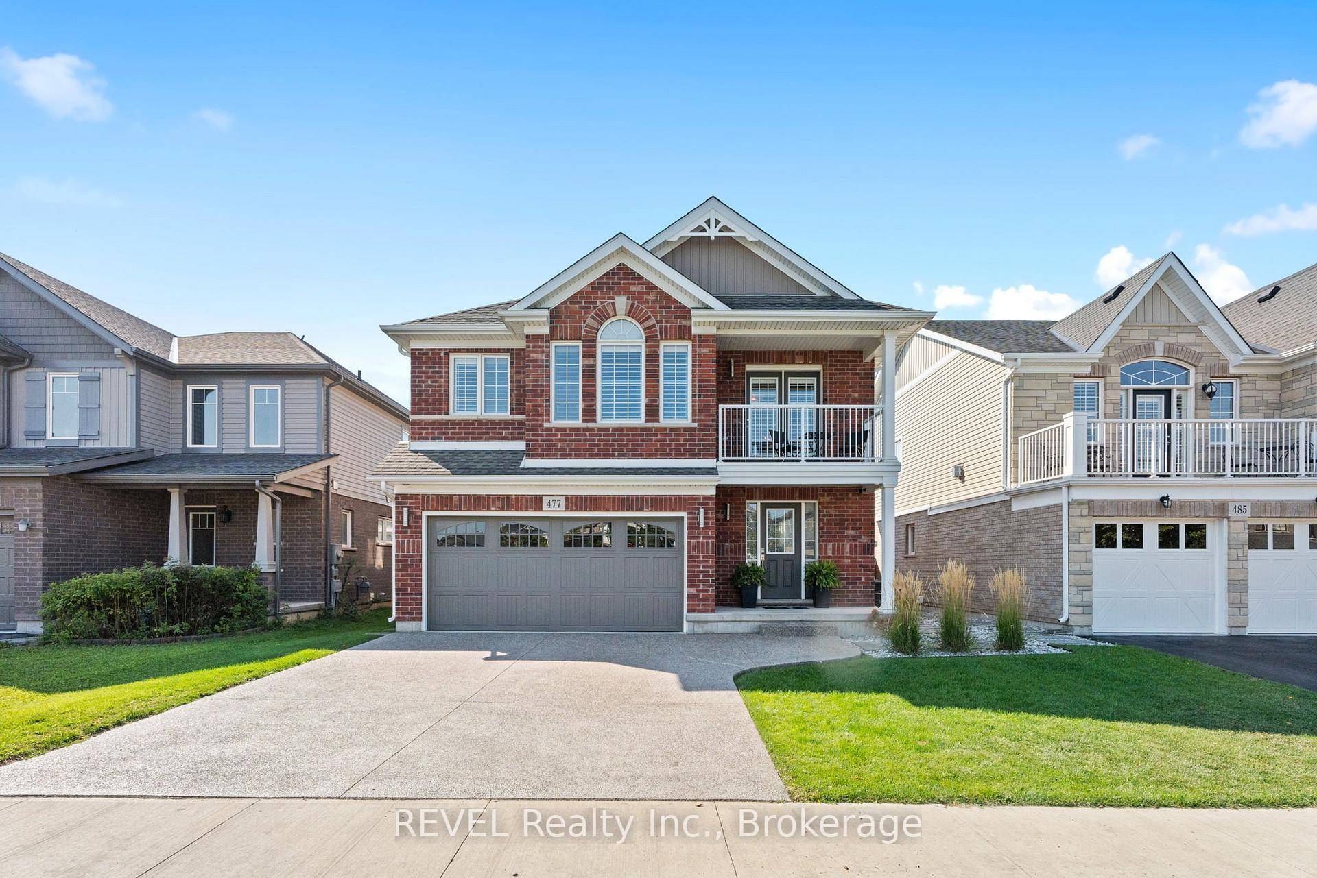 Welcome home to 477 Silverwood Avenue located in the beautiful city of Welland !