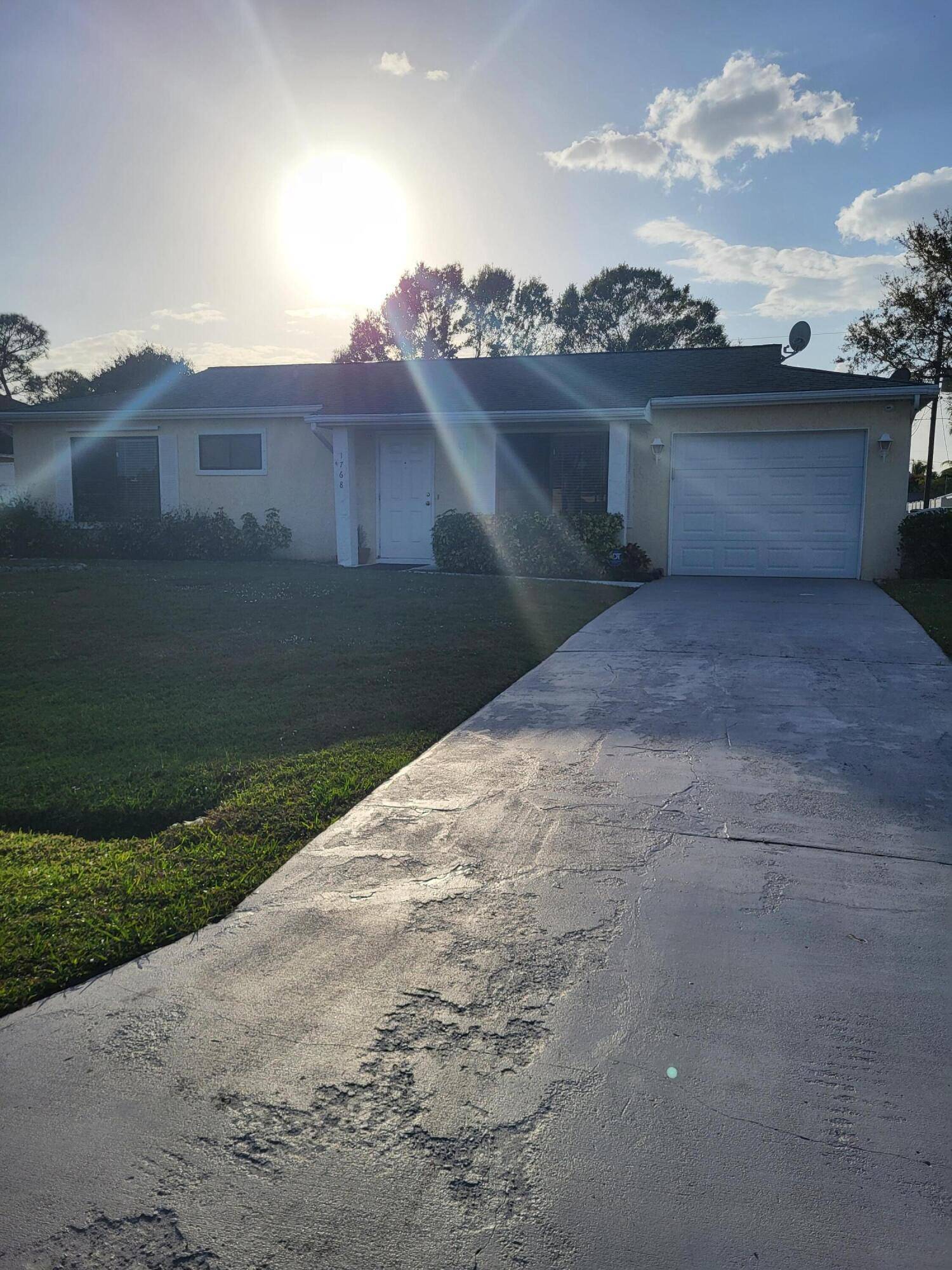 This is a beautiful upgraded single family home ready for a first time buyer or small family.