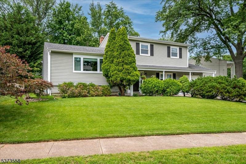 Welcome to this meticulously maintained 4 bedroom home.