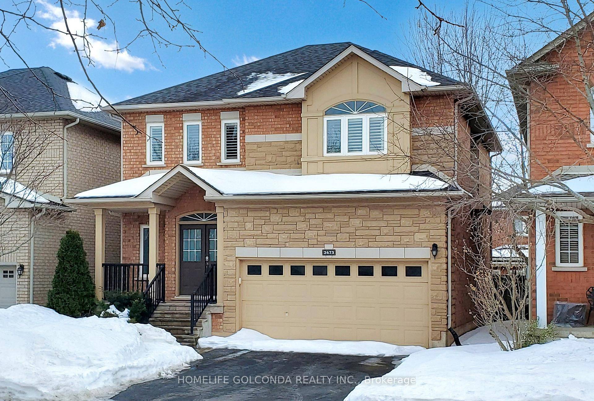 Welcome to 2473 Blue Holly Cres, a beautifully upgraded, move in ready home that perfectlybalances style, space, and functionality !