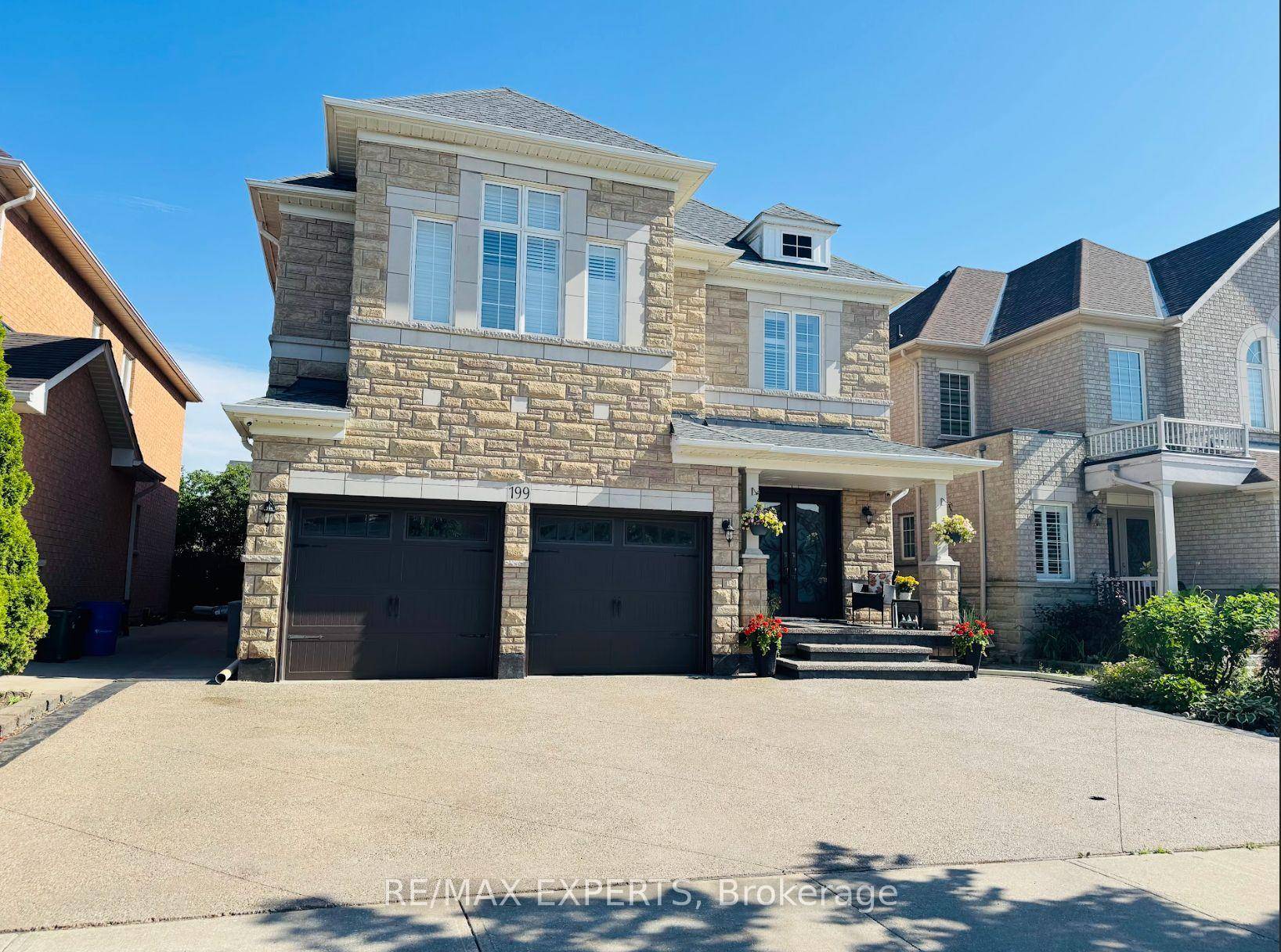 Move in READY Now A MUST SEE.