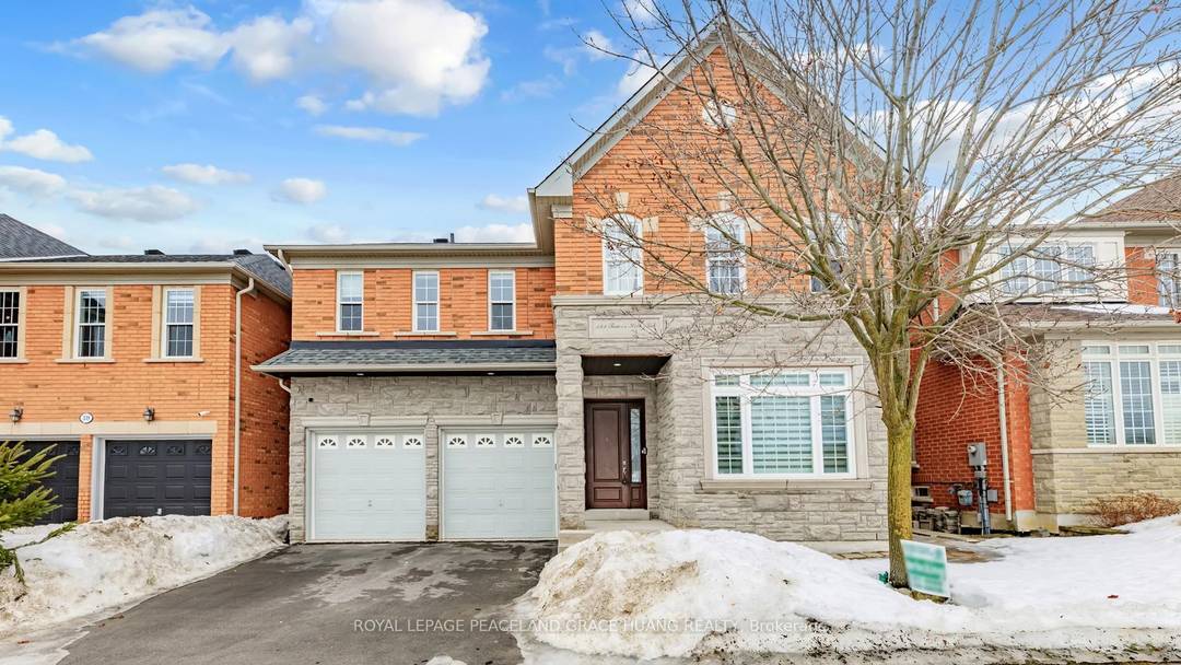 Clear Front Park View And Well Maintained 4 Bedroom amp ; 5 Washroom In High Demand R H Jefferson Community.