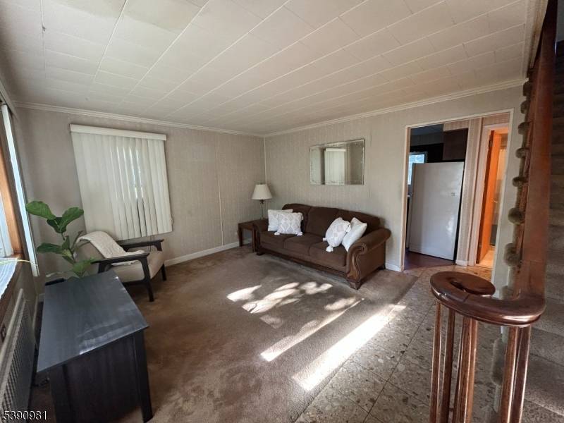 Back on the Market Buyer didnt qualify for mortgage.