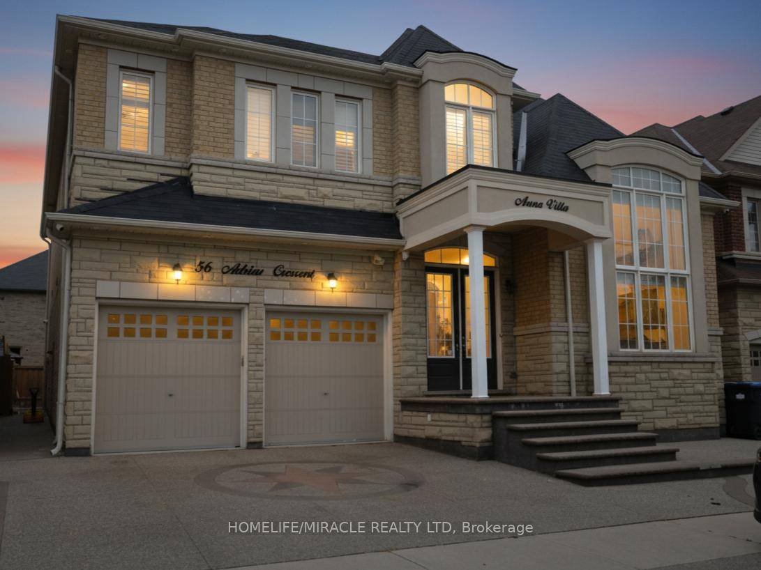 PRICED TO MOVE ! Rare chance to own a sprawling 4270 SQFT.