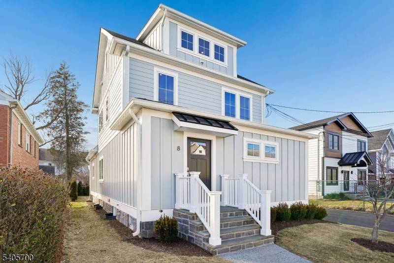 YOU ARE INVITED ! WELCOME TO LUXURY LIVING IN THE HEART OF PRESTIGIOUS MILLBURN.