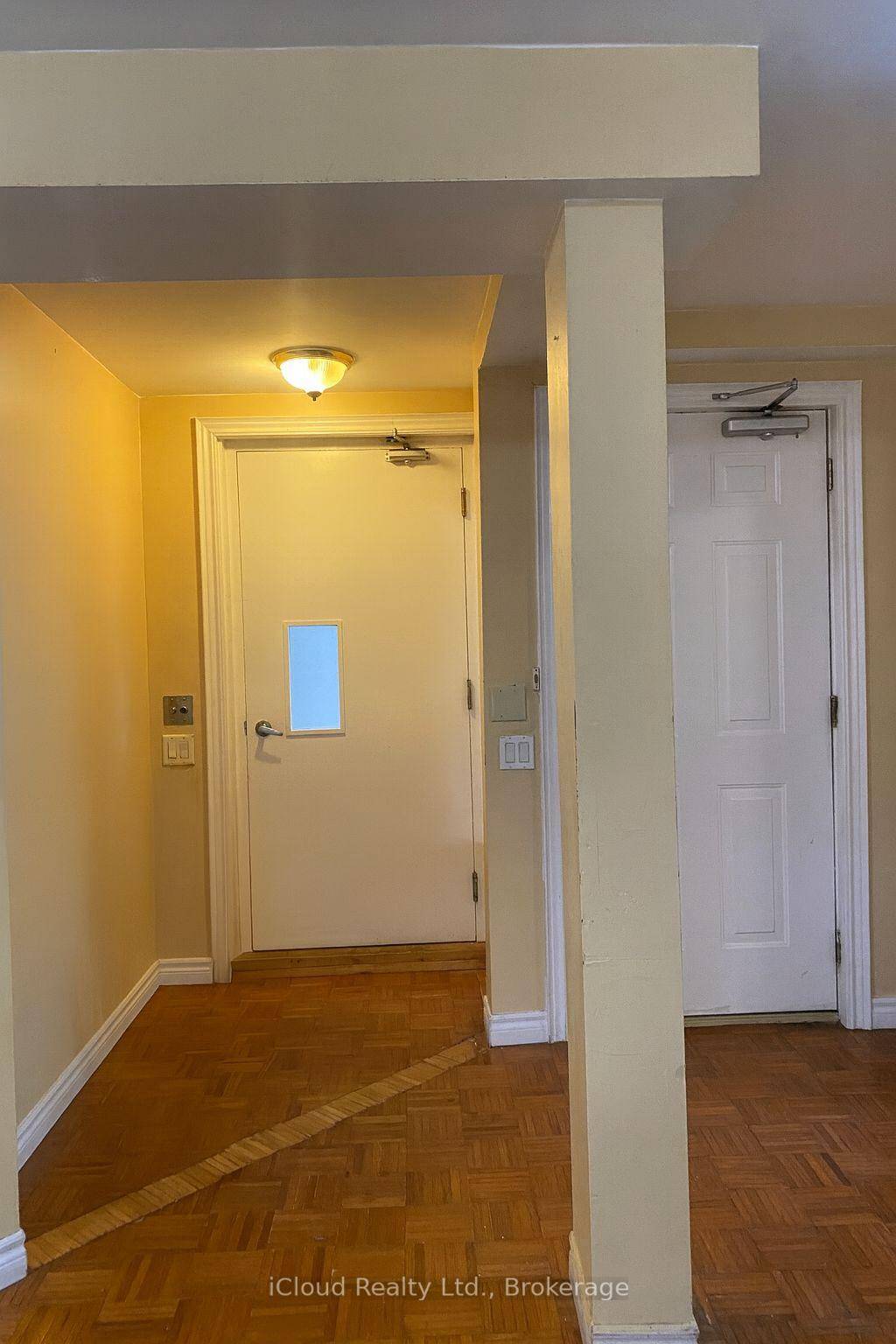 UTILITIES INCLUDED ! ! ! Spacious 3 Bedroom Units With Separate Entrance.