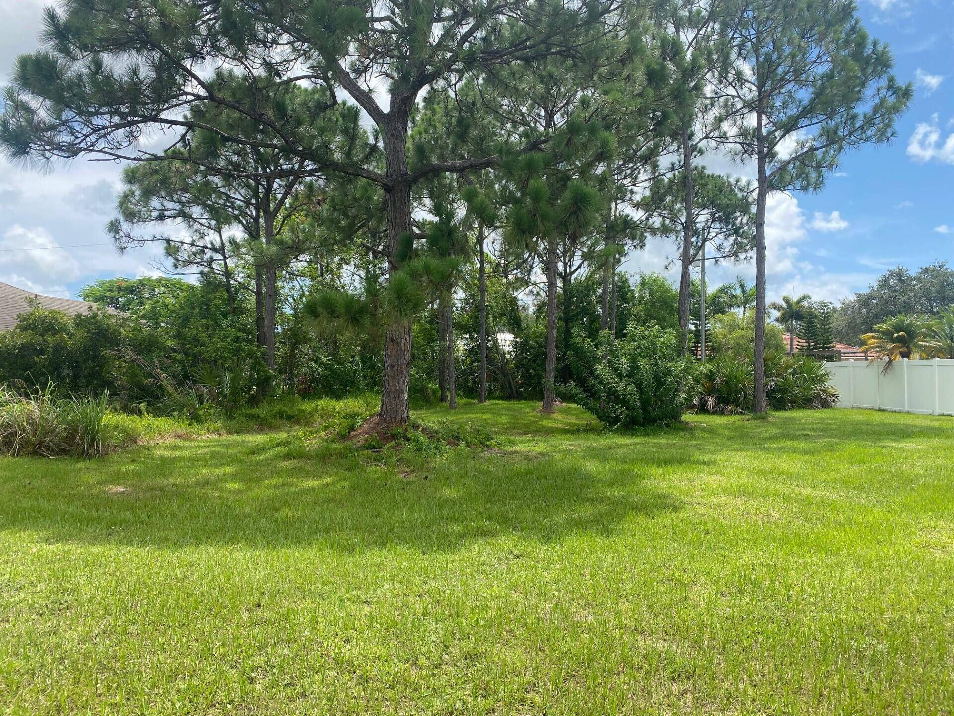 Build your dream home. This lot is located in the desirable Torino area.