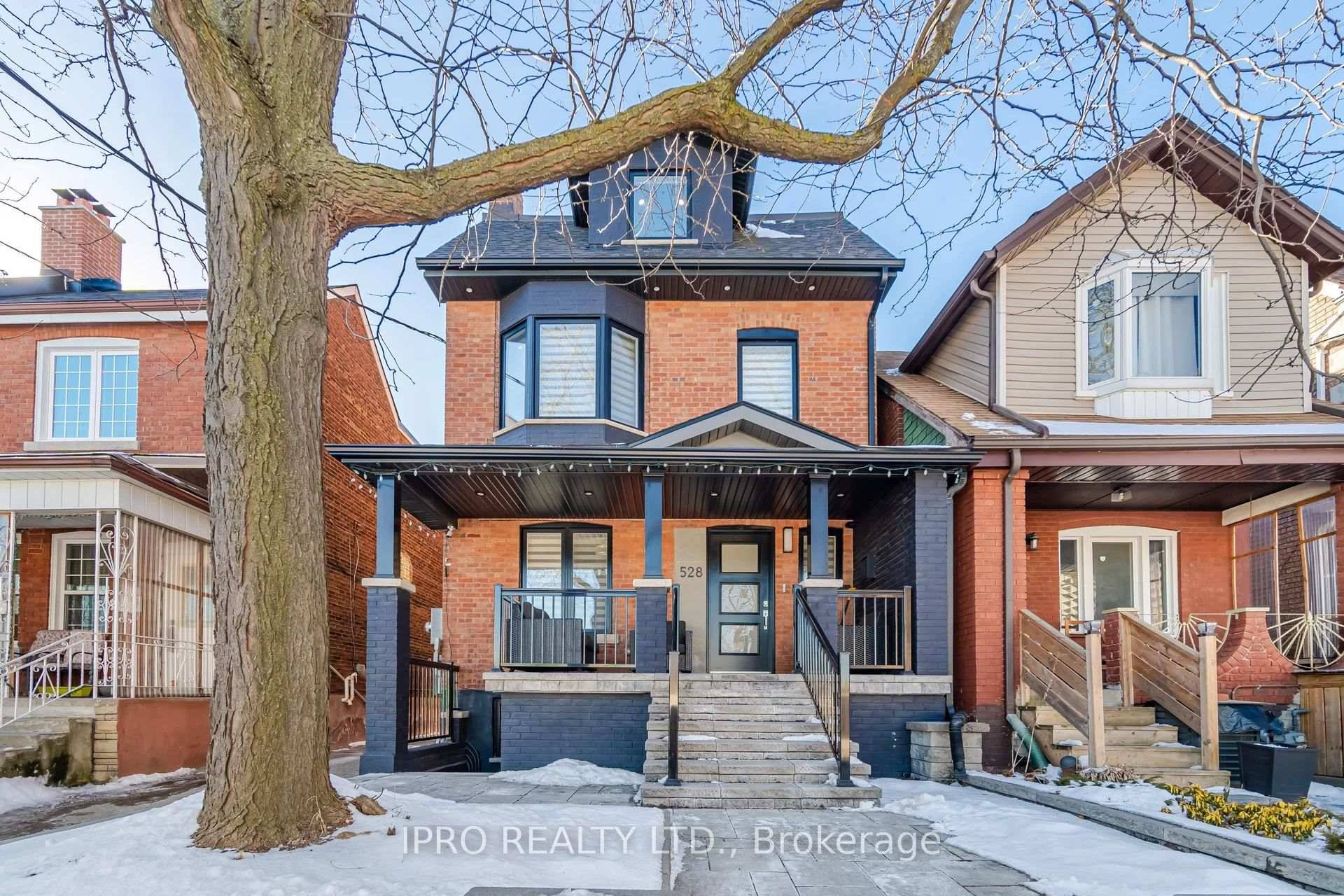 This Fully Renovated Home Blends Modern Luxury With Smart Design.