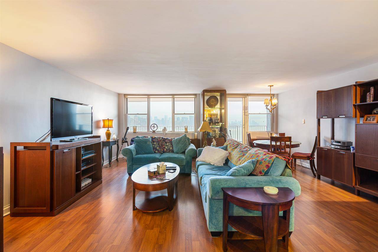 6040 BLVD EAST Condo New Jersey