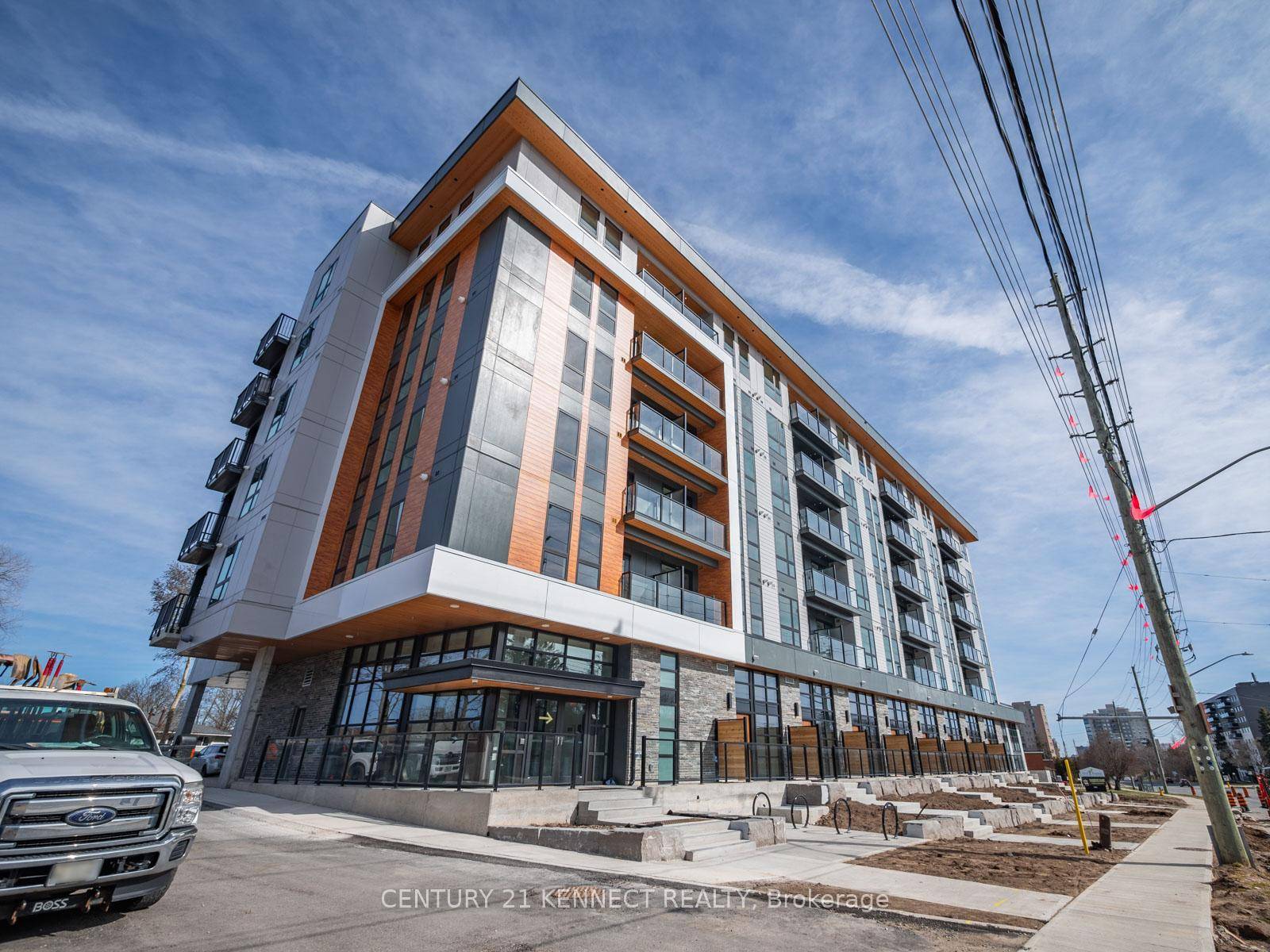 Come live in this unique newly built 2 story loft with an open concept design perfect for entertainment.