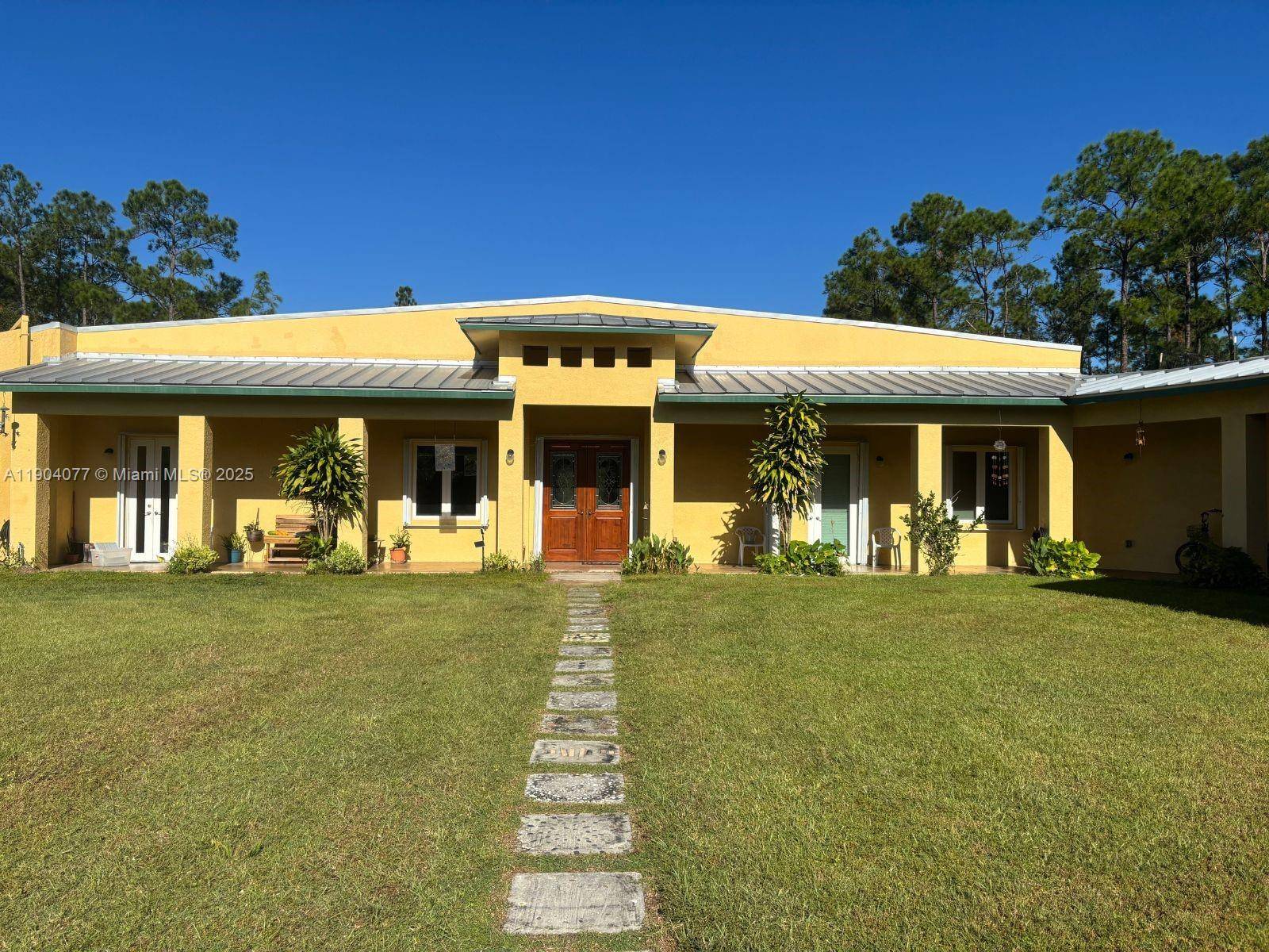 Fully Off Grid Bunker Style Home on 19 Acres.
