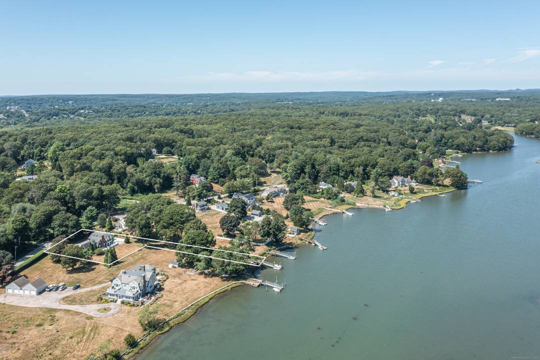 Waterfront Oasis on Quiambaug Cove.