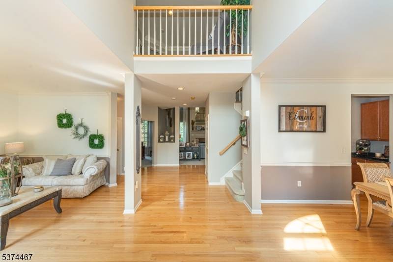 Welcome to this spectacular colonial home located in the highly desirable Oak Hill development.