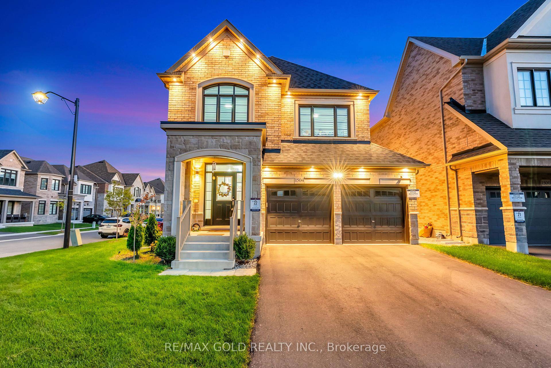 Luxury living in Milton !