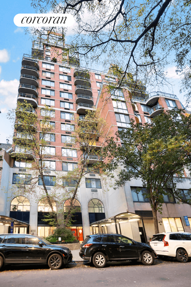 Stunning 3 Bedroom, 3. 5 Bathroom Penthouse Triplex in the Heart of Lenox Hill !