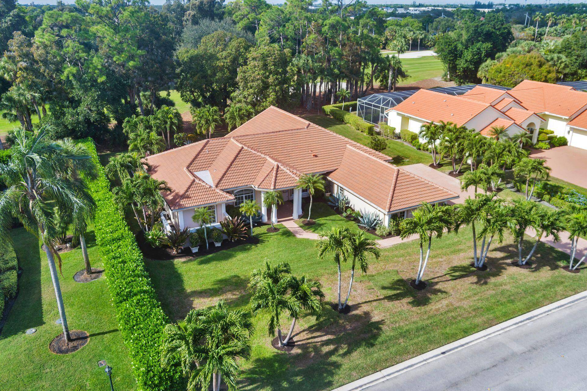 Breakers West Overlooking the award winning Jack Nicklaus designed Mayacoo Lakes golf course, this 4, 408 SF pool home in the Estates neighborhood at Breakers West offers 4 bedrooms, a ...