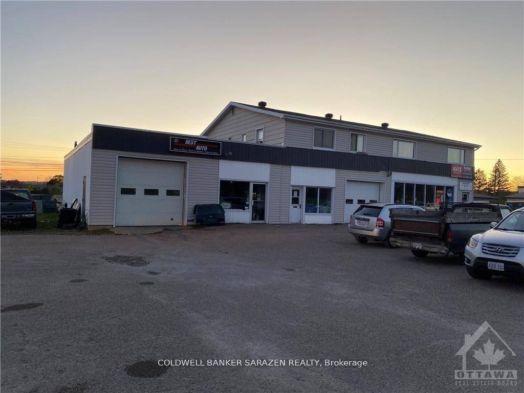 Three residential units plus one Commercial Retail currently rented as a Garage and Car Rental 2595 amonth, tenant been there for a while no lease and he pays own hydro, ...