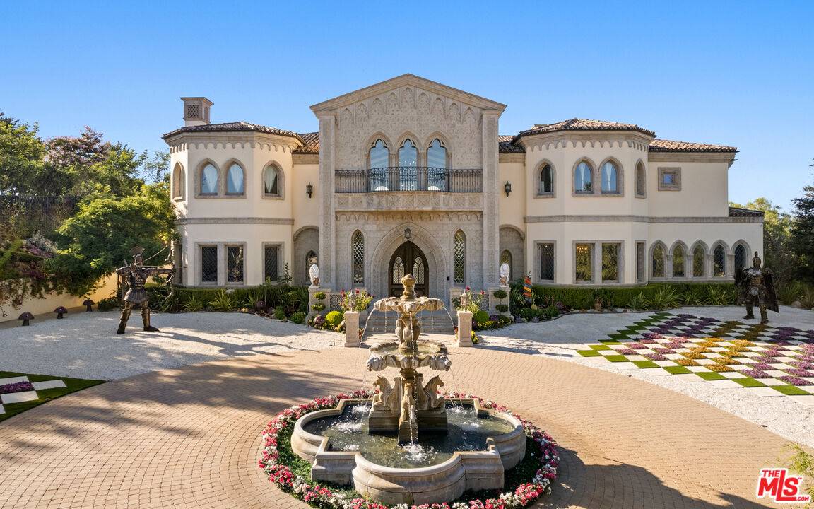 9   Beverly Ridge Ter Beverly Hills LA