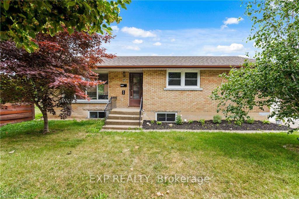 Welcome to this NEWLY Renovated 1 bed 1 bath detached brick bungalow to feel like HOME.