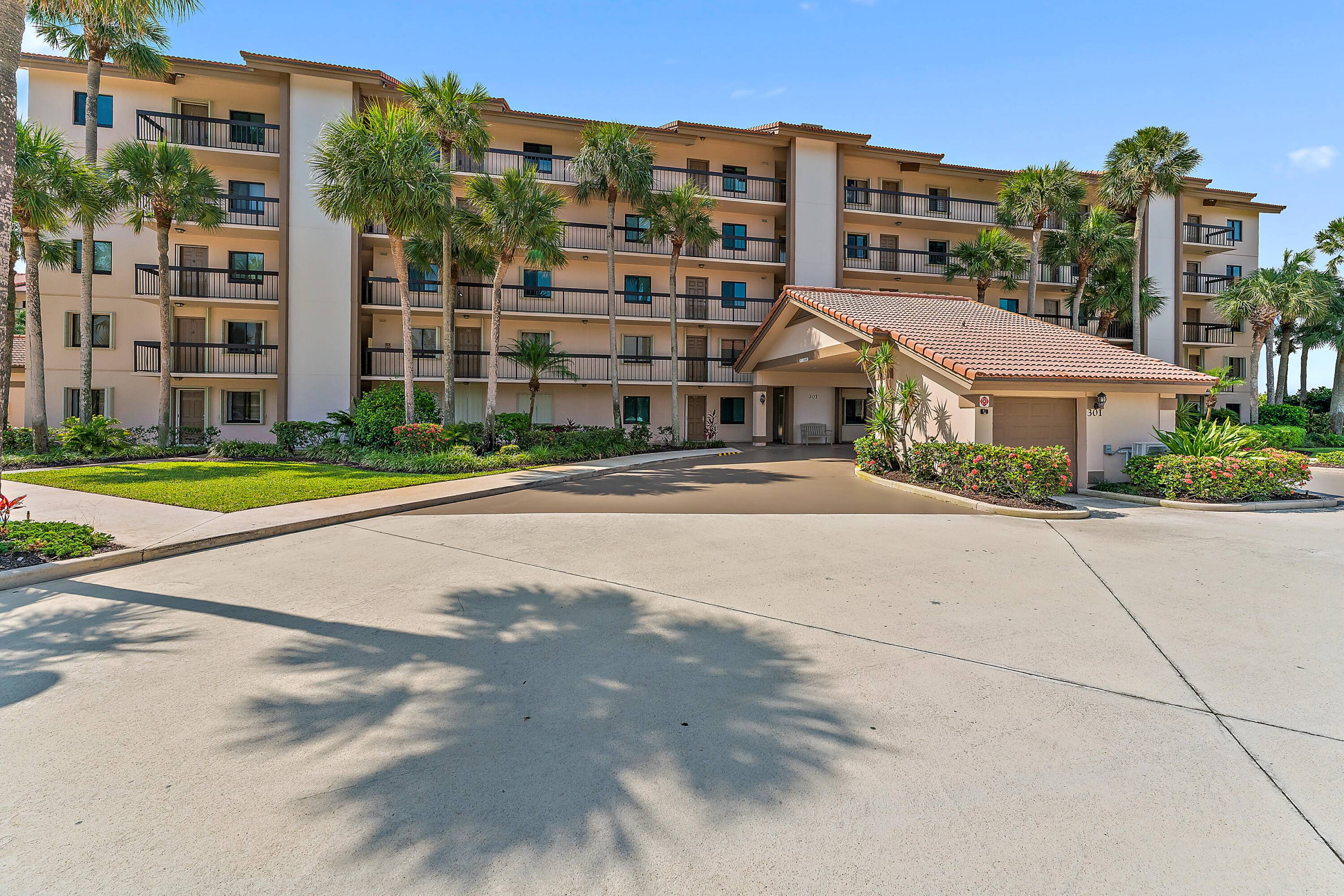 New on Market..... Totally renovated Jupiter Beachfront gem !