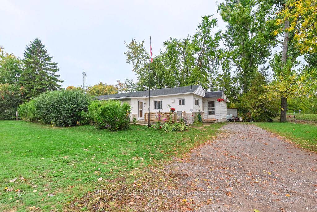 Waterfront modular home on Stoney Creek leading to Scugog River and the Trent System.