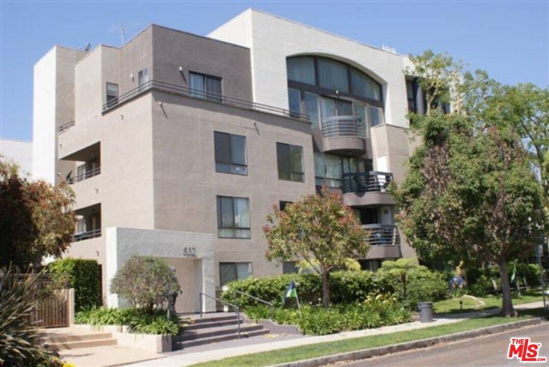 832 3rd St 3BR Santa Monica La