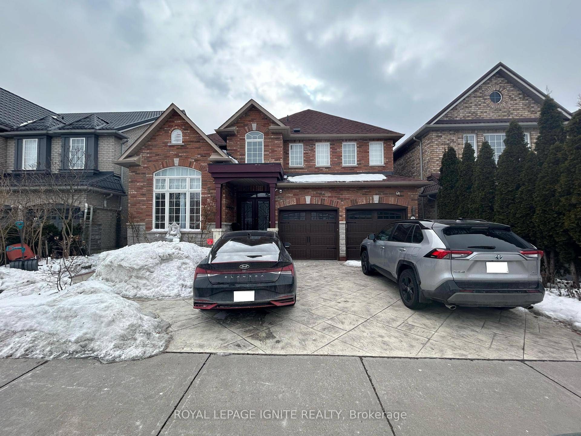 Located in the highly sought after Rouge community, this extremely spacious3 bedroom basement suite with an additional den, perfect as a fourth bedroom, is now available for rent !