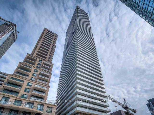 Welcome To The Luxurious CASA 2 Condo at Yonge amp ; Bloor.