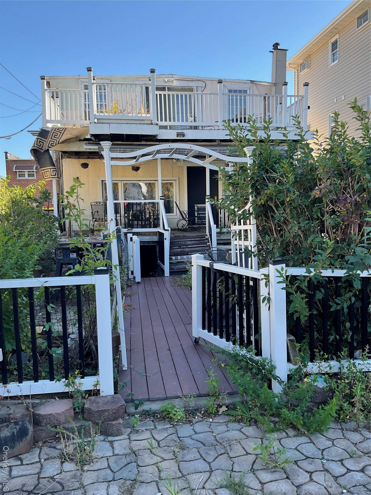 Investment Opportunity in the Bronx R5 Zoning !