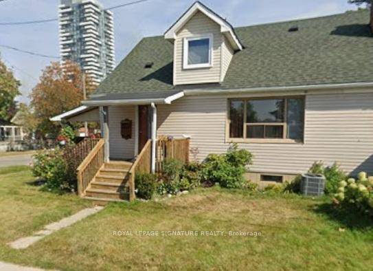 Welcome to this beautifully maintained 4 bedroom, 2 bathroom Home offering comfort, convenience, and plenty of space !