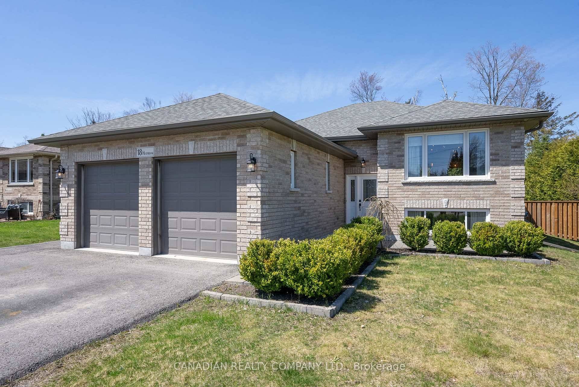 Beautiful All Brick Bungalow Situated On A Large Private Lot In Highly Sought After Pefferlaw Neighborhood.