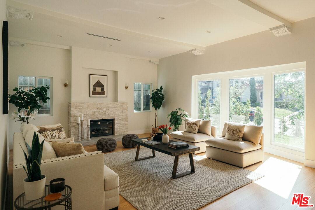 1237  S Curson Ave 4BR La