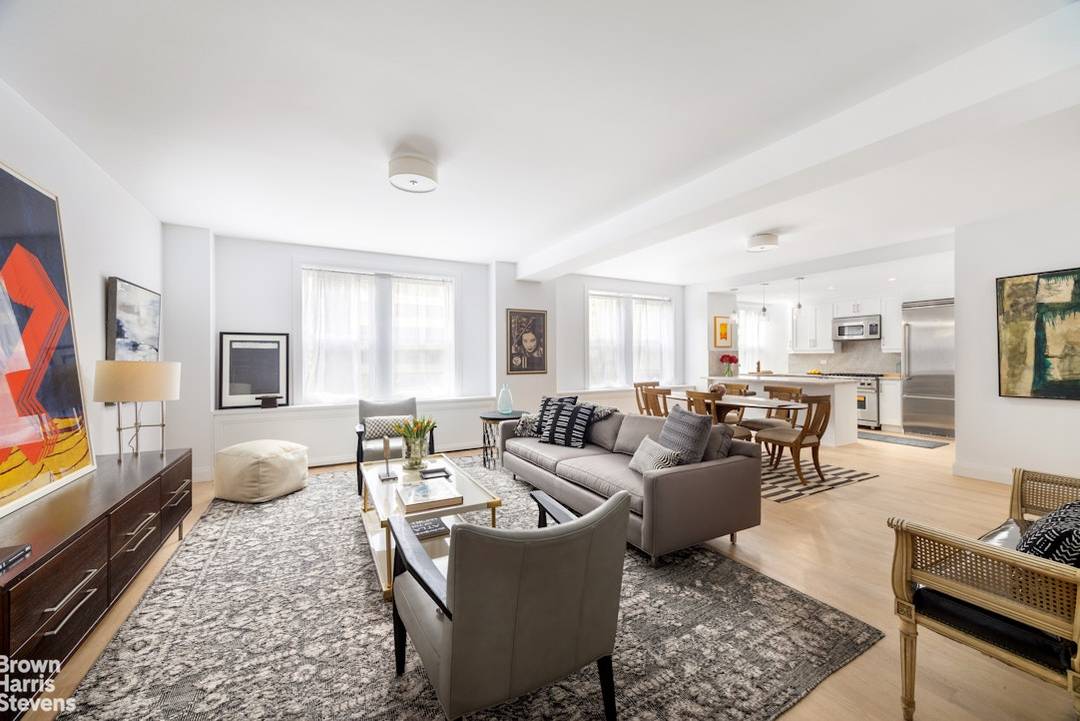 Sponsor Sale No board approval required Welcome home to unit 7D at 220 West 93rd Street, where timeless pre war elegance meets modern sophistication.
