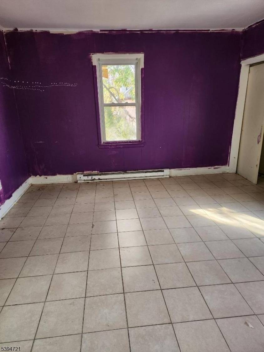 337 Hudson Street in Hackensack offers it all !