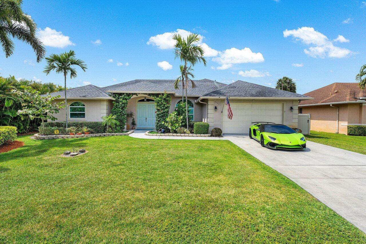 Located in a Unique community, as a hidden gem in the heart of Wellington.